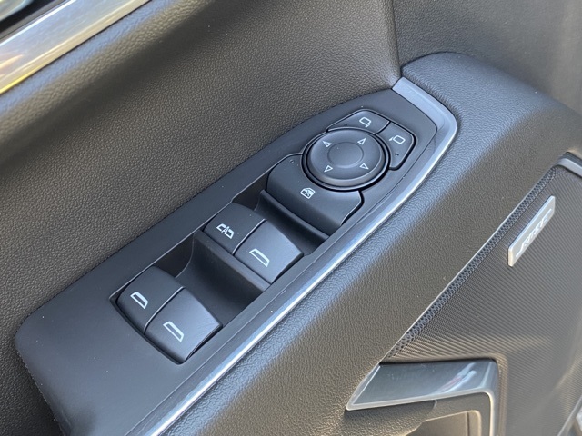 used 2022 Chevrolet Silverado 1500 car, priced at $45,571