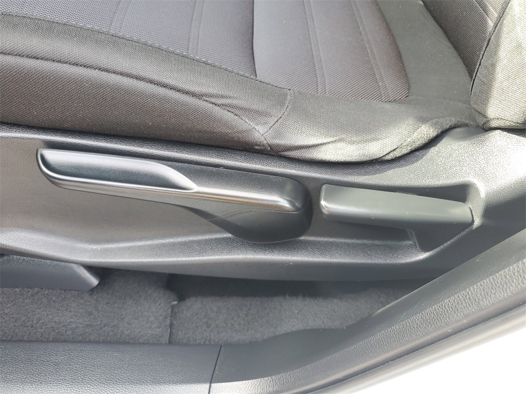 used 2022 Honda CR-V car, priced at $18,998