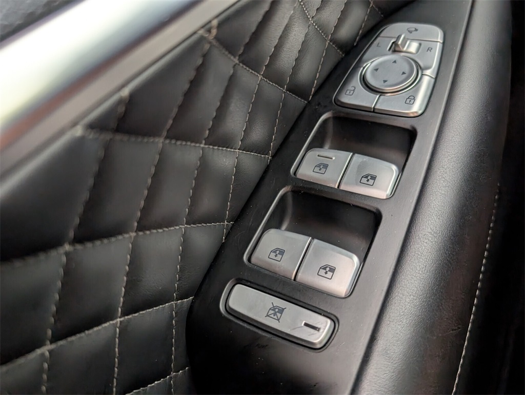used 2020 Genesis G70 car, priced at $23,000