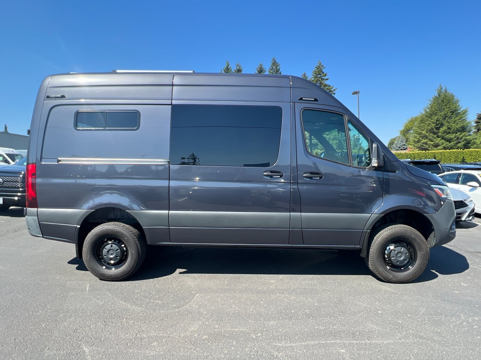 used 2022 Mercedes-Benz Sprinter 2500 car, priced at $101,899
