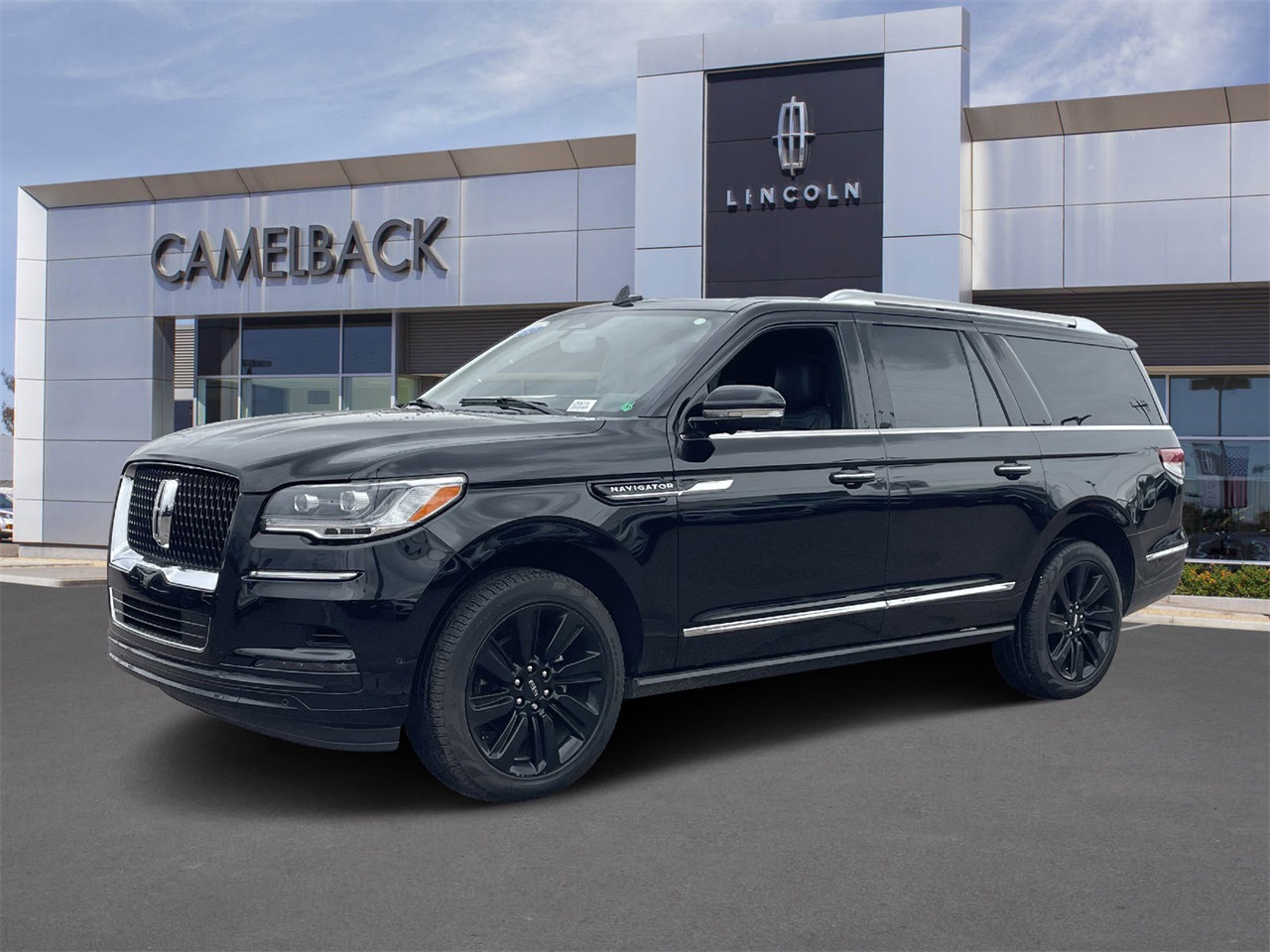 used 2024 Lincoln Navigator L car, priced at $70,970