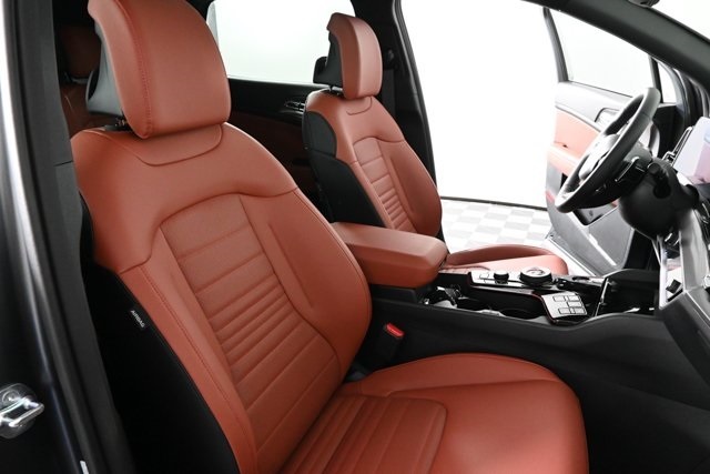 new 2025 Kia Sportage Hybrid car, priced at $39,821