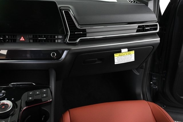 new 2025 Kia Sportage Hybrid car, priced at $39,821