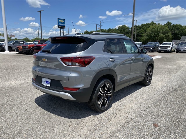 new 2026 Chevrolet TrailBlazer car, priced at $29,165