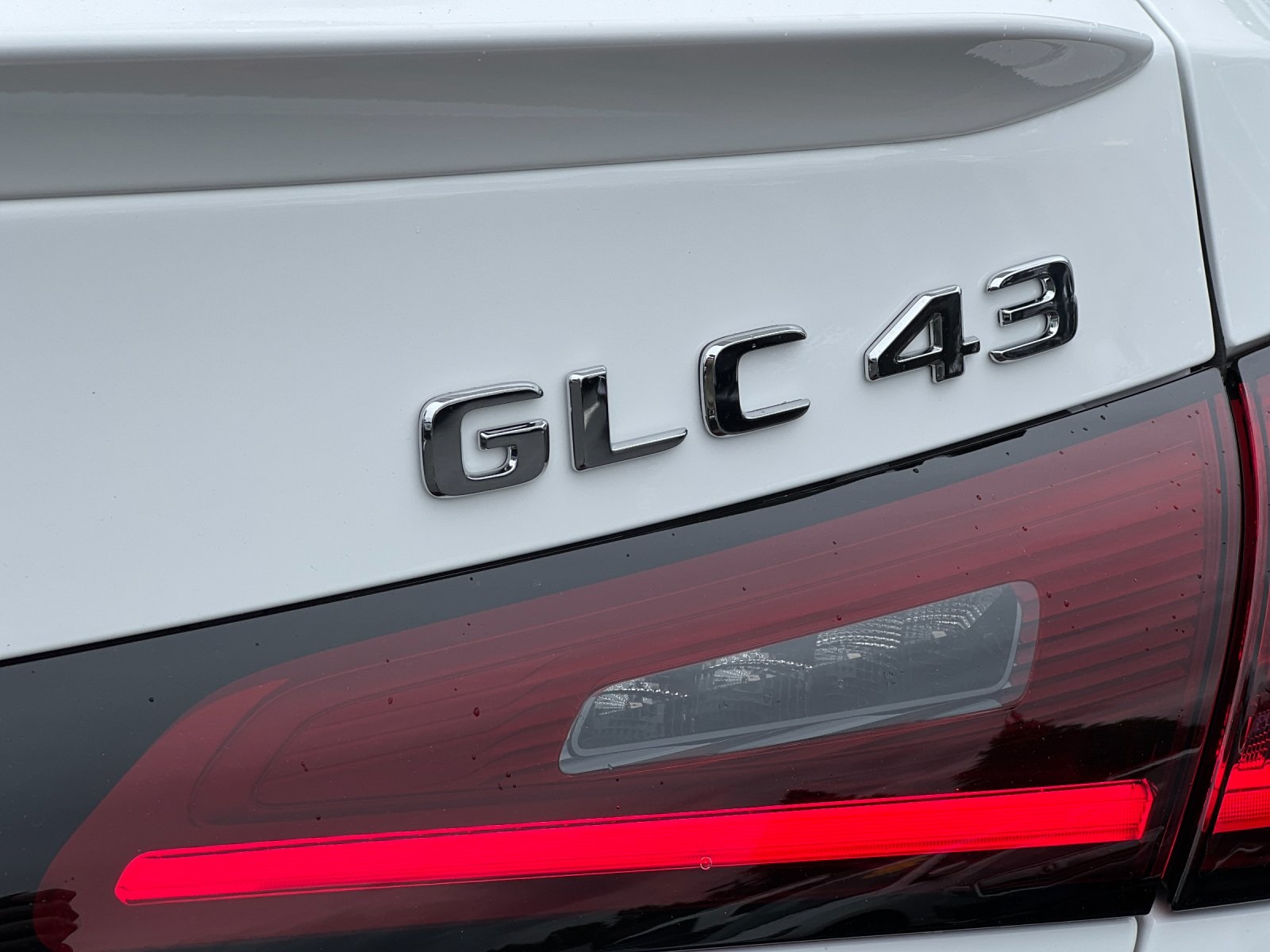 new 2025 Mercedes-Benz GLC car