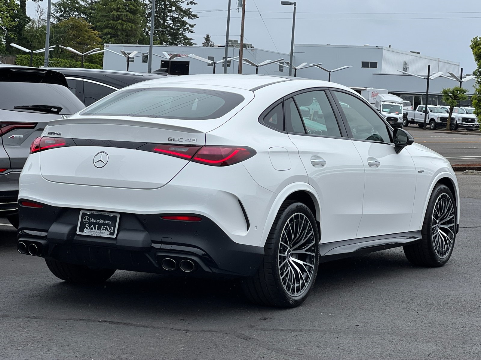 new 2025 Mercedes-Benz GLC car
