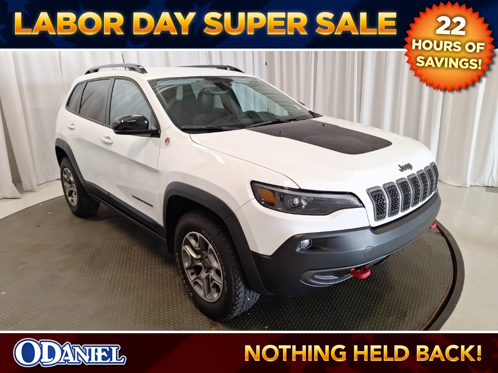 used 2022 Jeep Cherokee car, priced at $26,235