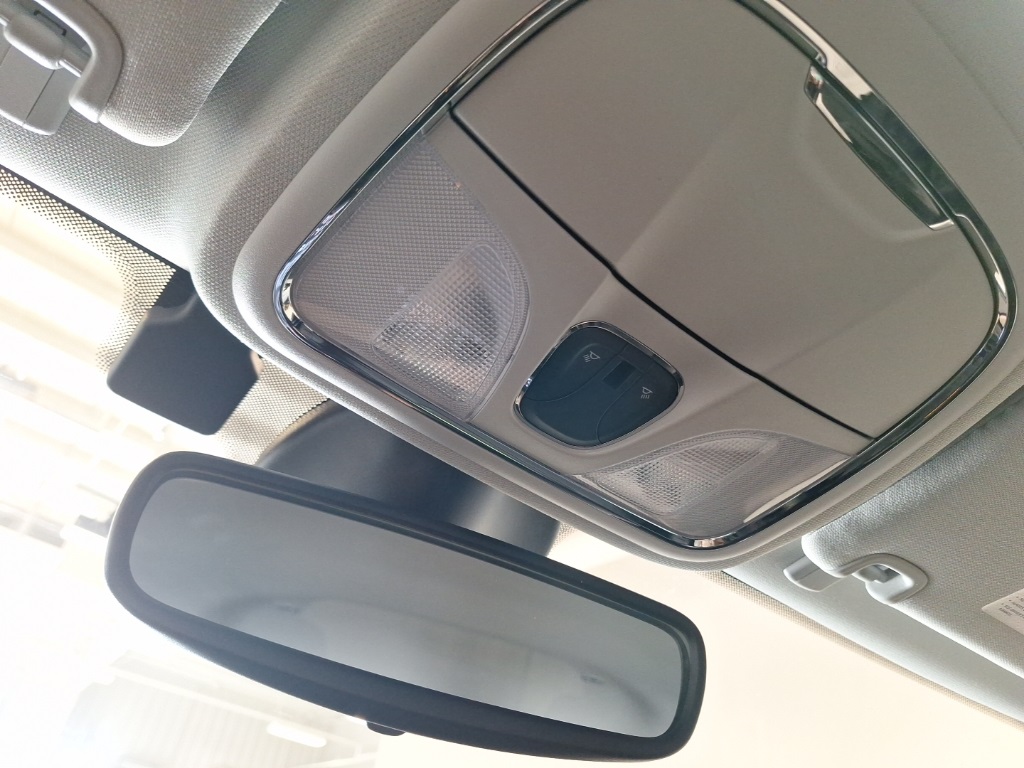 used 2022 Jeep Cherokee car, priced at $26,235