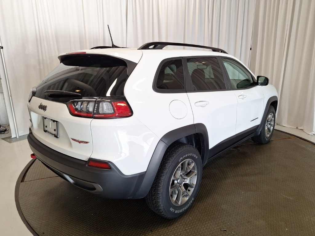 used 2022 Jeep Cherokee car, priced at $26,235