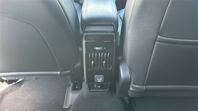 new 2025 Jeep Compass car, priced at $34,166
