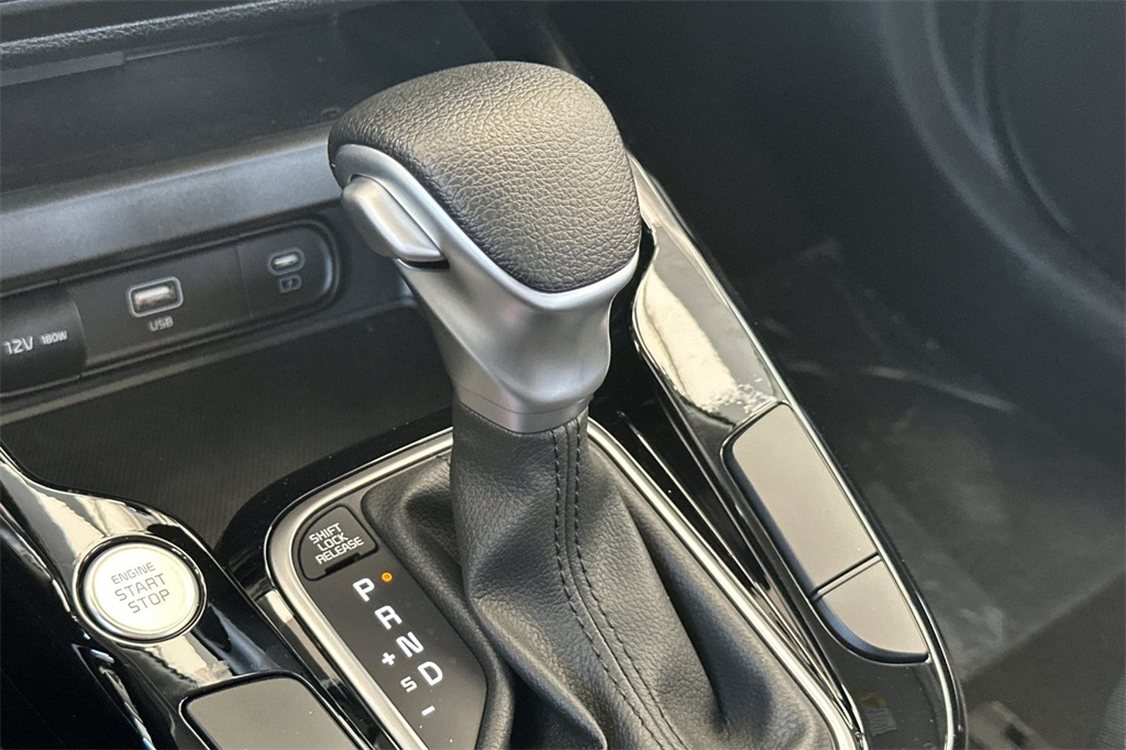 new 2025 Kia Soul car, priced at $24,695