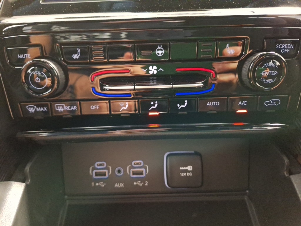 new 2025 Jeep Grand Cherokee car, priced at $38,887