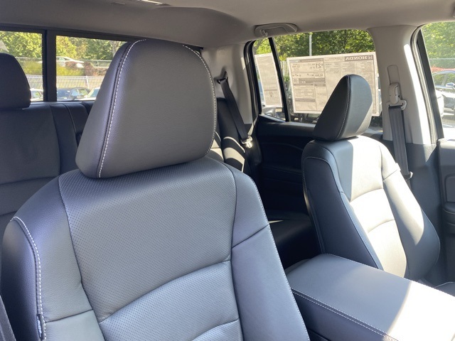 new 2025 Honda Ridgeline car, priced at $41,552