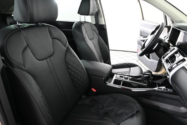used 2021 Kia Sorento car, priced at $28,874