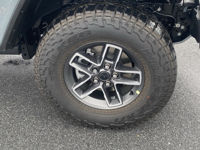 new 2025 Jeep Gladiator car, priced at $42,656