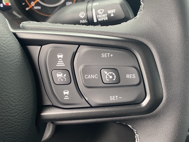 new 2025 Jeep Gladiator car, priced at $42,656