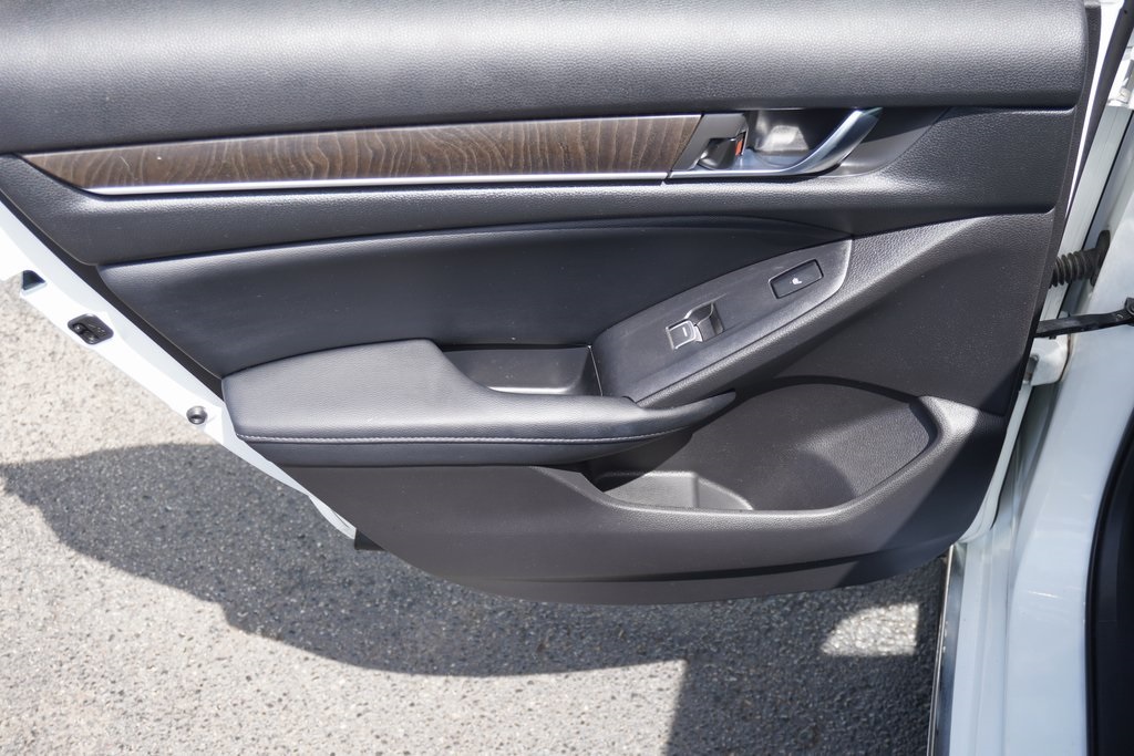 used 2018 Honda Accord car, priced at $24,900
