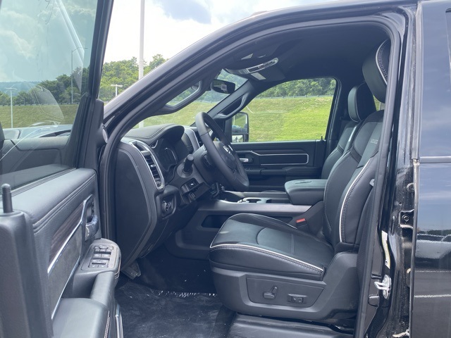 new 2025 Ram 3500 car, priced at $73,962