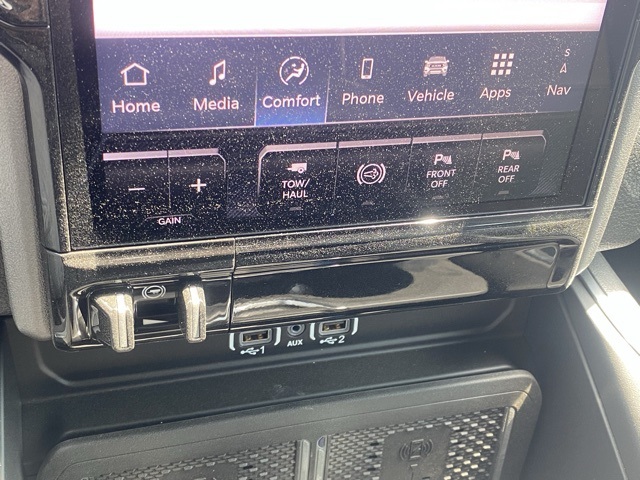 new 2025 Ram 3500 car, priced at $73,962