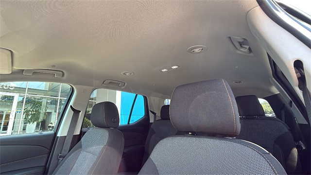 used 2021 Chevrolet Traverse car, priced at $25,800