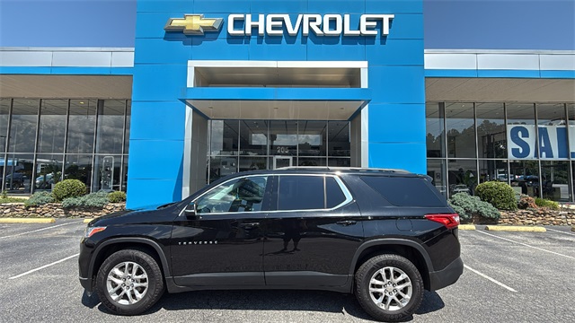 used 2021 Chevrolet Traverse car, priced at $25,800