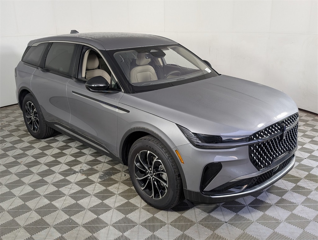 new 2025 Lincoln Nautilus car, priced at $53,026