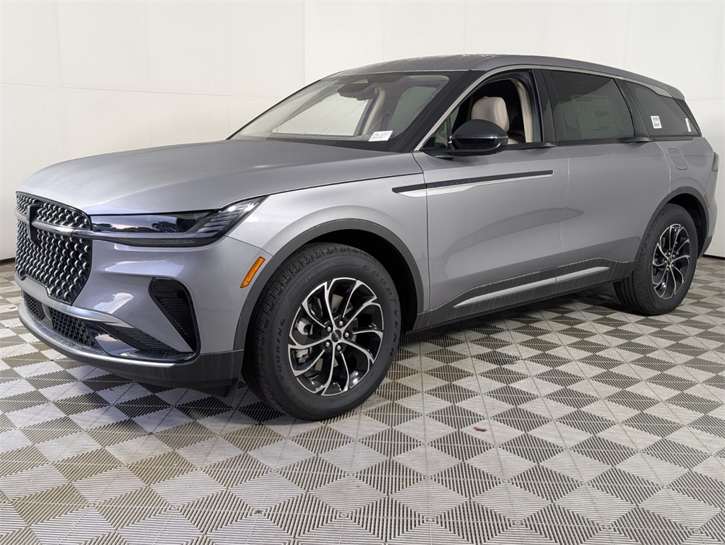new 2025 Lincoln Nautilus car, priced at $53,026