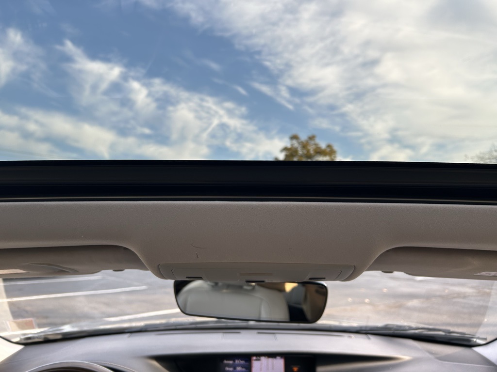 used 2016 Lexus ES car, priced at $13,116