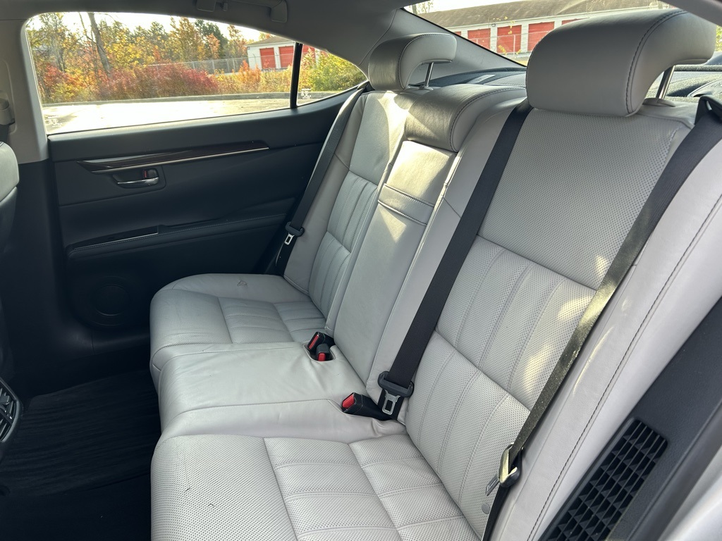 used 2016 Lexus ES car, priced at $13,116