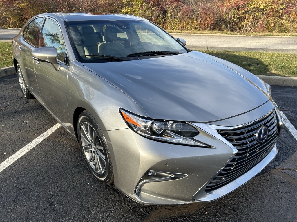 used 2016 Lexus ES car, priced at $13,116
