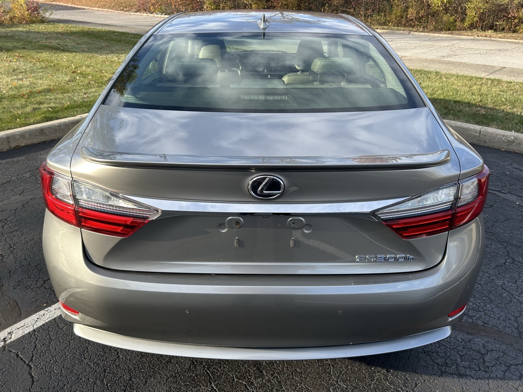 used 2016 Lexus ES car, priced at $13,116