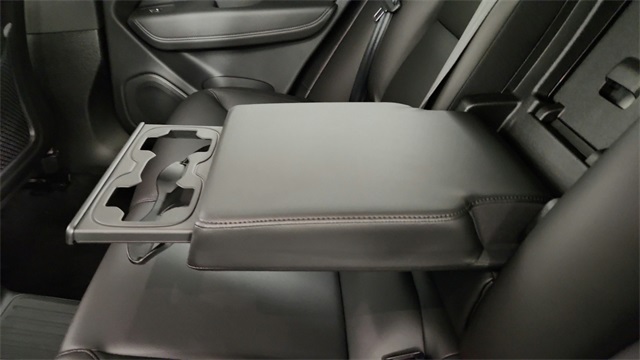 new 2025 Volvo XC60 Plug-In Hybrid car, priced at $62,075