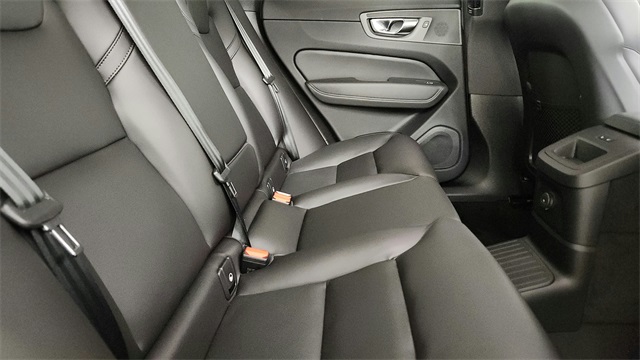 new 2025 Volvo XC60 Plug-In Hybrid car, priced at $62,075