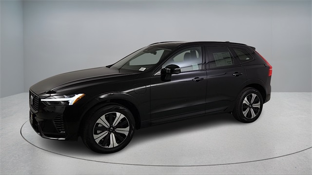 new 2025 Volvo XC60 Plug-In Hybrid car, priced at $62,075