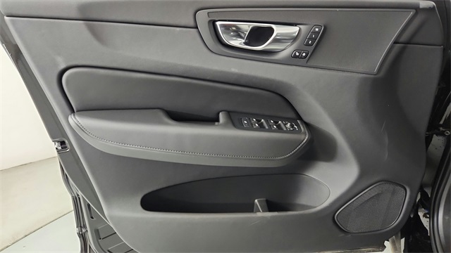 new 2025 Volvo XC60 Plug-In Hybrid car, priced at $62,075