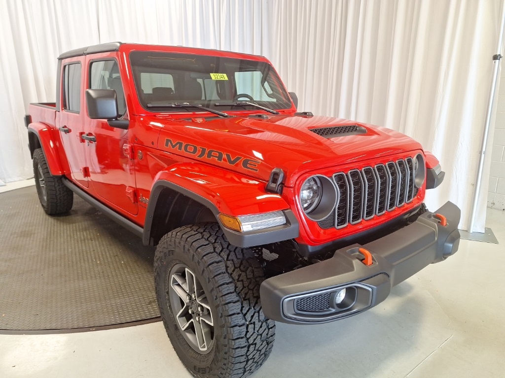 new 2025 Jeep Gladiator car, priced at $48,499