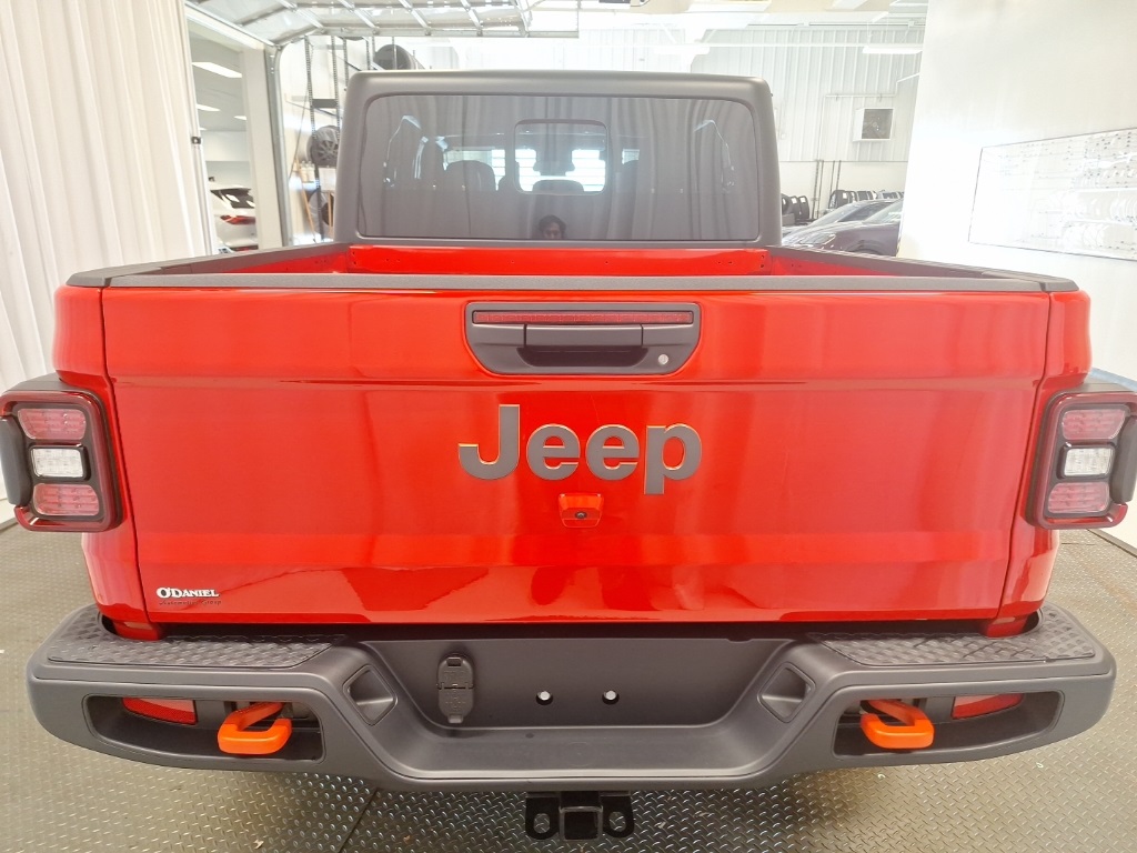 new 2025 Jeep Gladiator car, priced at $48,499