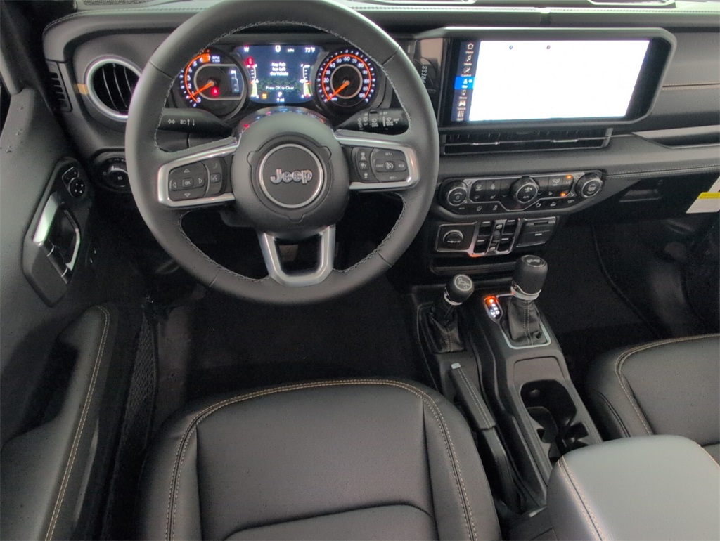 new 2025 Jeep Wrangler car, priced at $48,120
