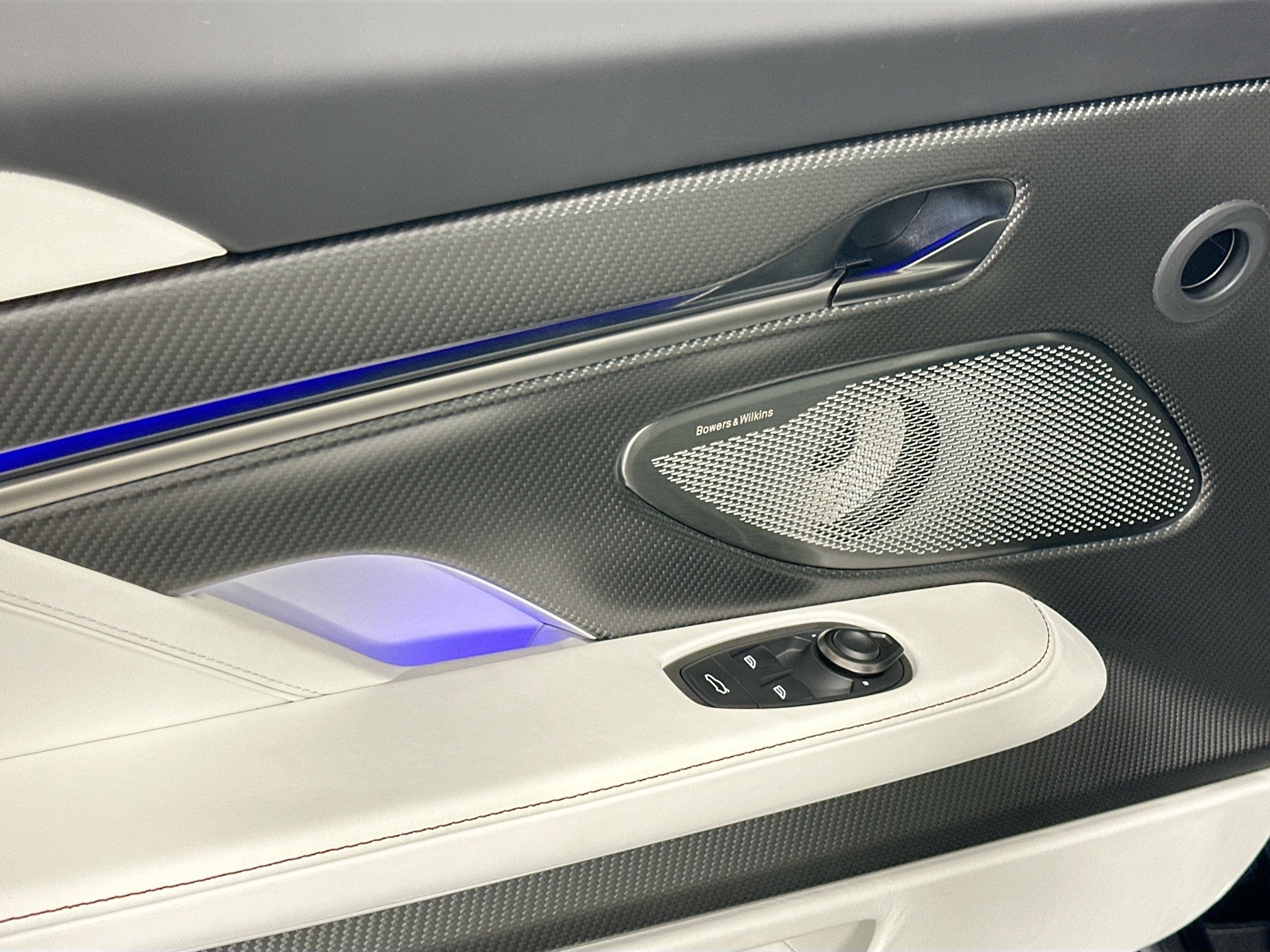 new 2026 Aston Martin Vanquish car, priced at $520,800