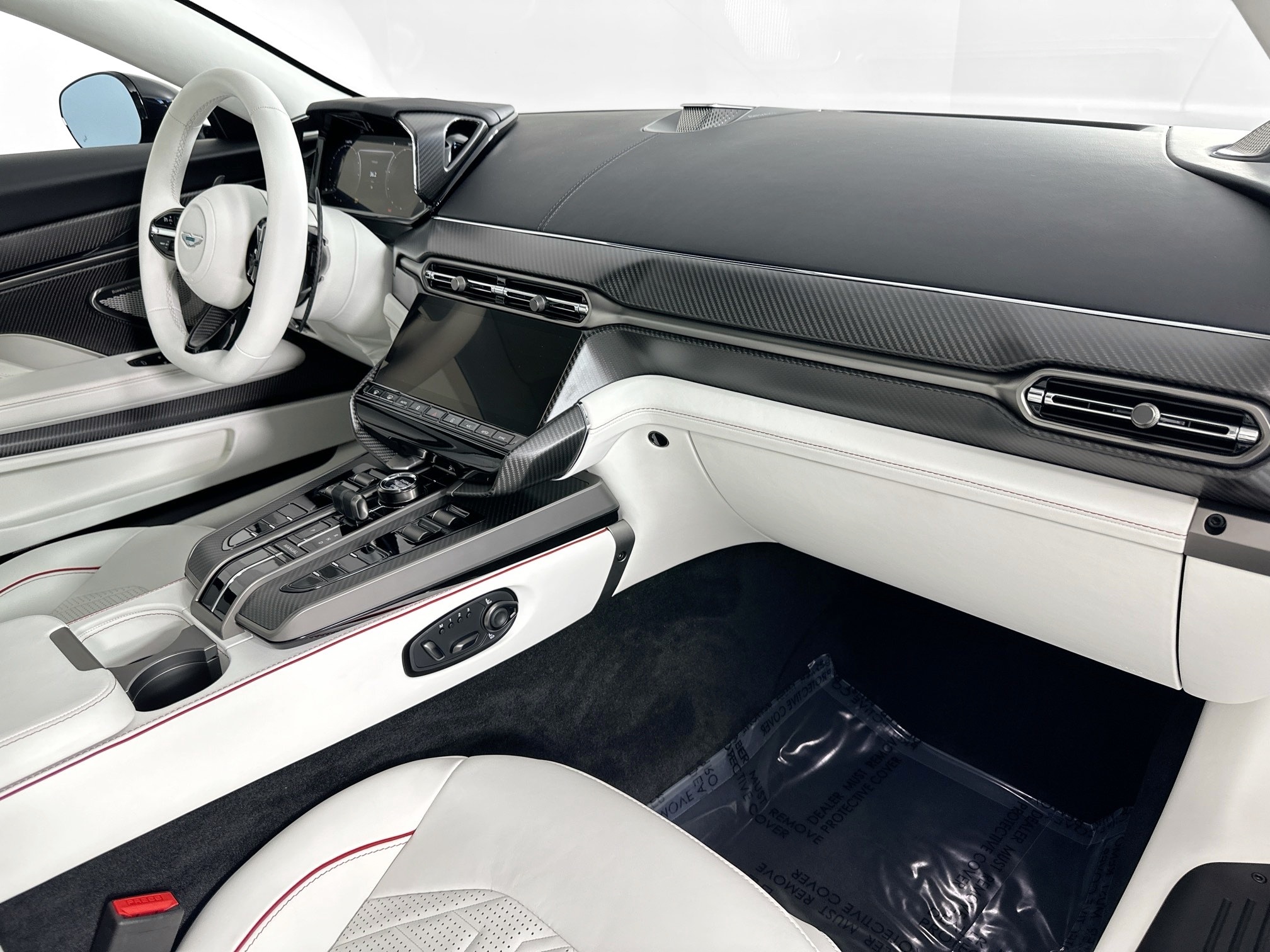 new 2026 Aston Martin Vanquish car, priced at $520,800