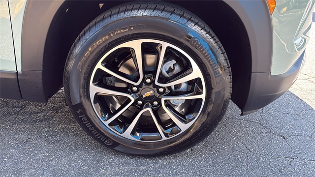 new 2026 Chevrolet TrailBlazer car, priced at $27,050