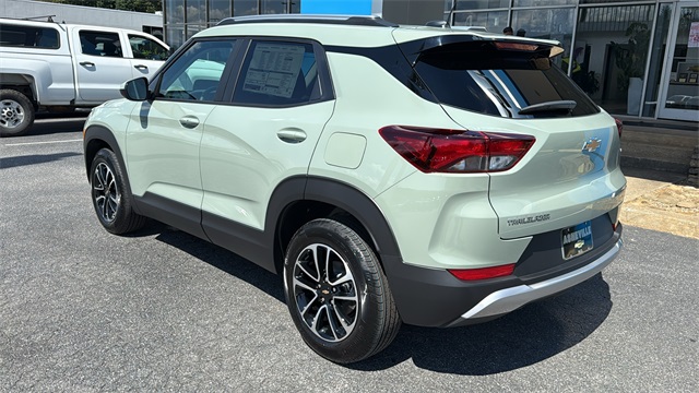 new 2026 Chevrolet TrailBlazer car, priced at $27,050