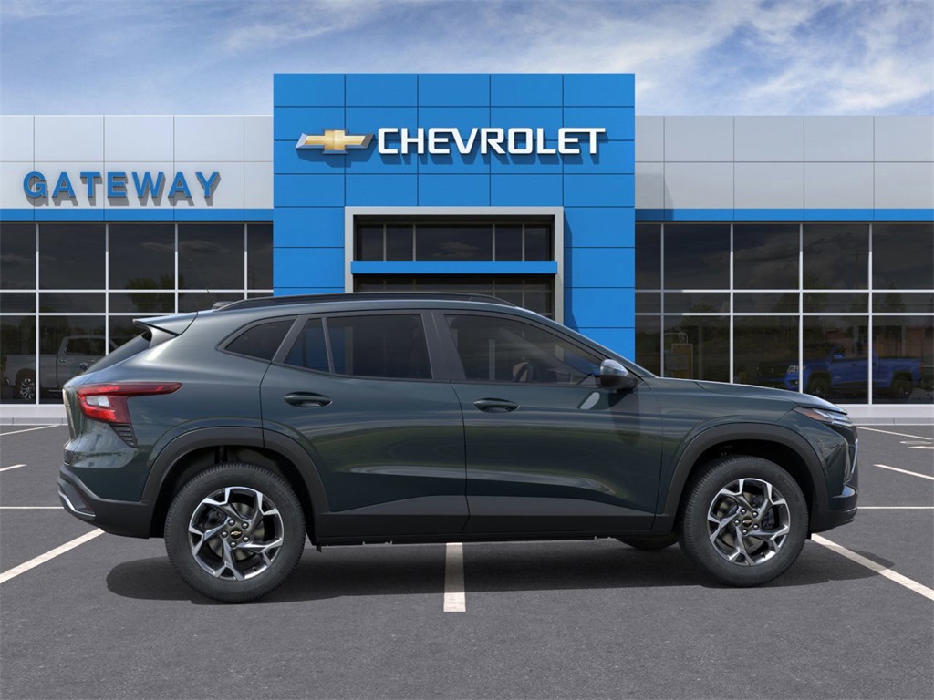 new 2025 Chevrolet Trax car, priced at $24,345