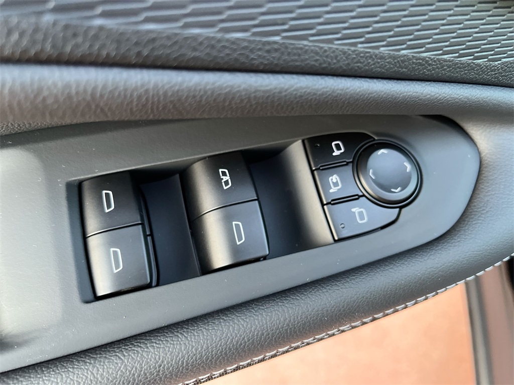 new 2025 Chevrolet Blazer EV car, priced at $43,291