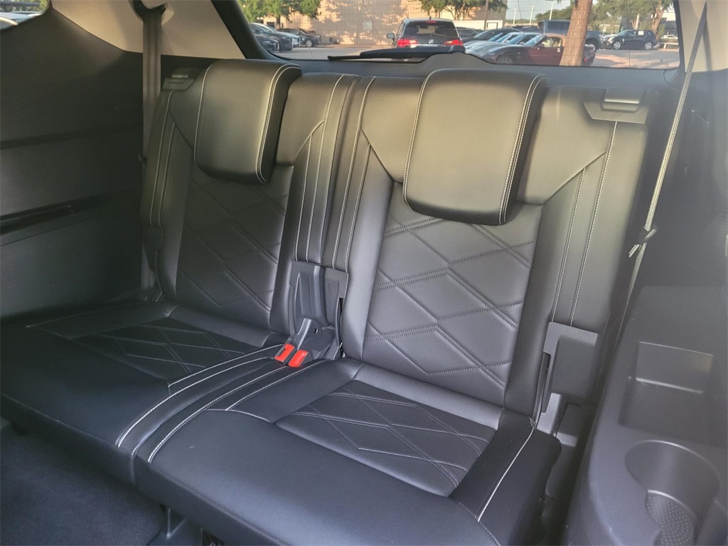 used 2024 Volkswagen Atlas car, priced at $30,824