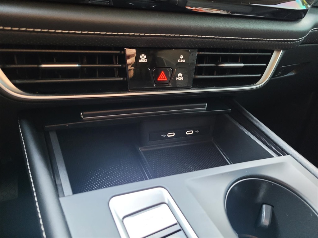 used 2024 Volkswagen Atlas car, priced at $30,824