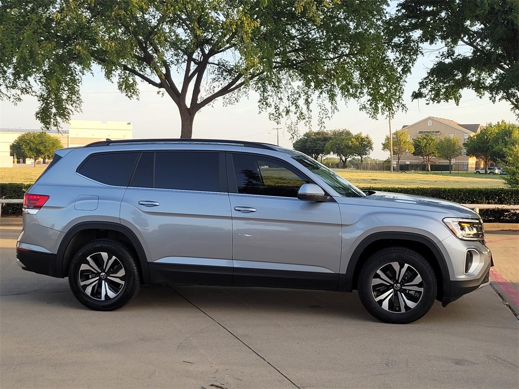 used 2024 Volkswagen Atlas car, priced at $30,824