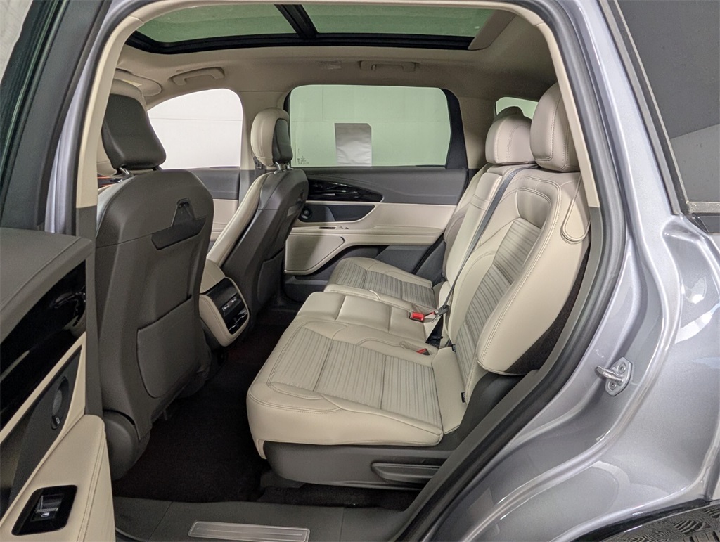 new 2025 Lincoln Nautilus car, priced at $64,757