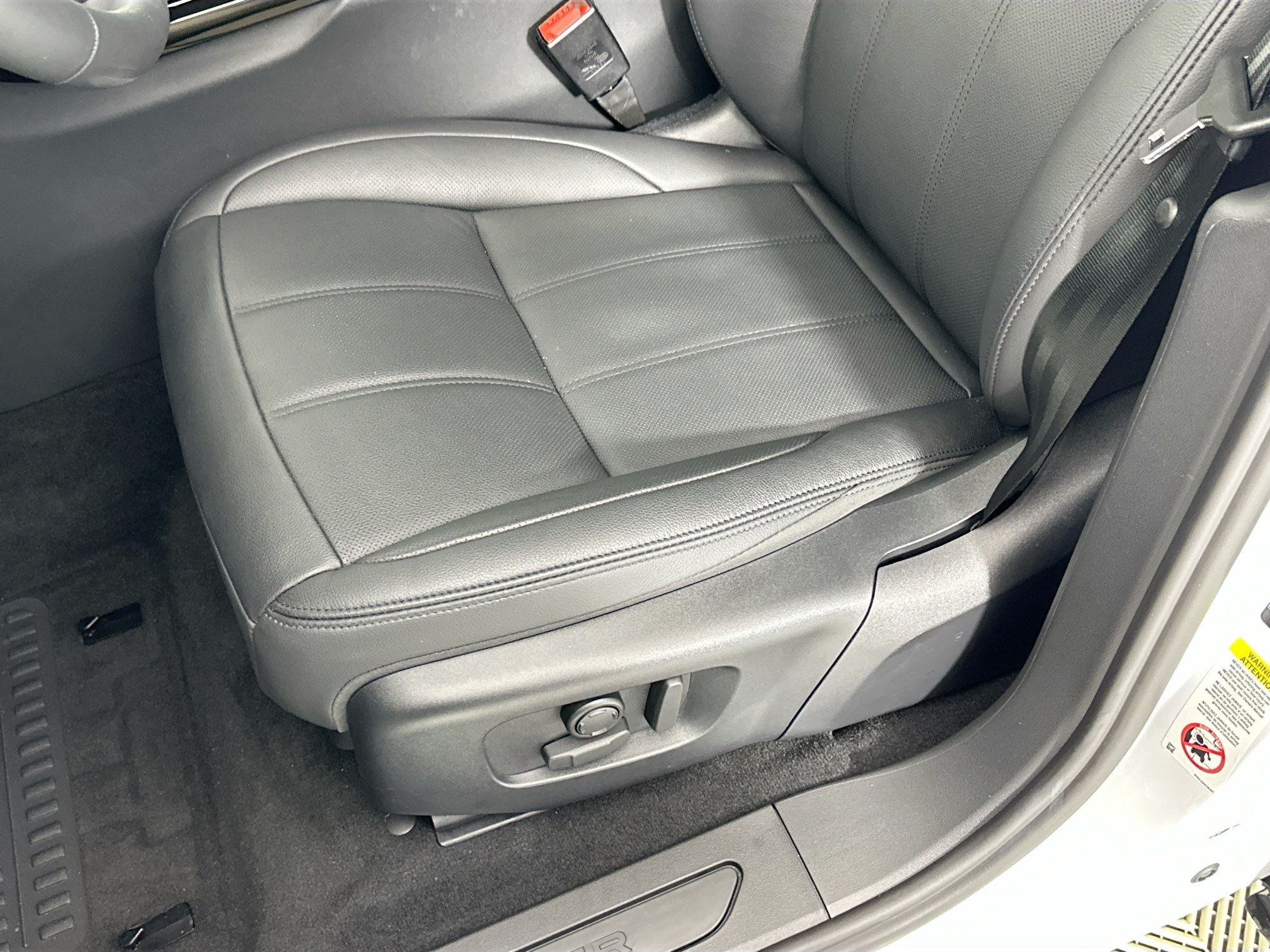 used 2026 Land Rover Range Rover Evoque car, priced at $49,999
