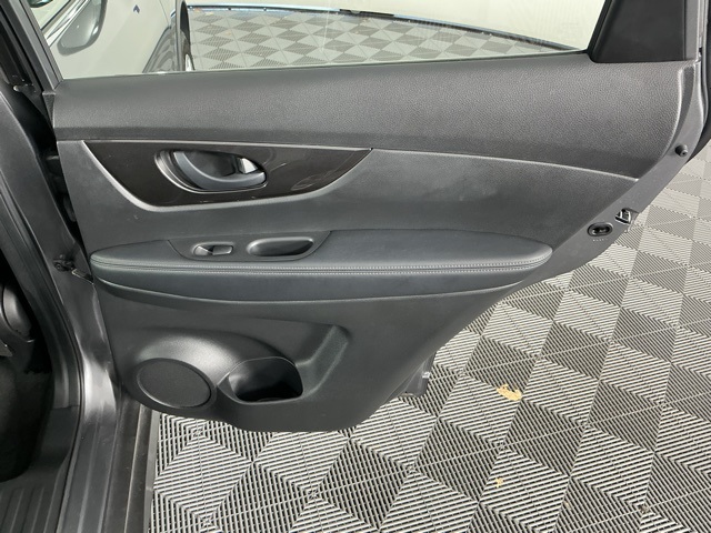 used 2020 Nissan Rogue car, priced at $18,033